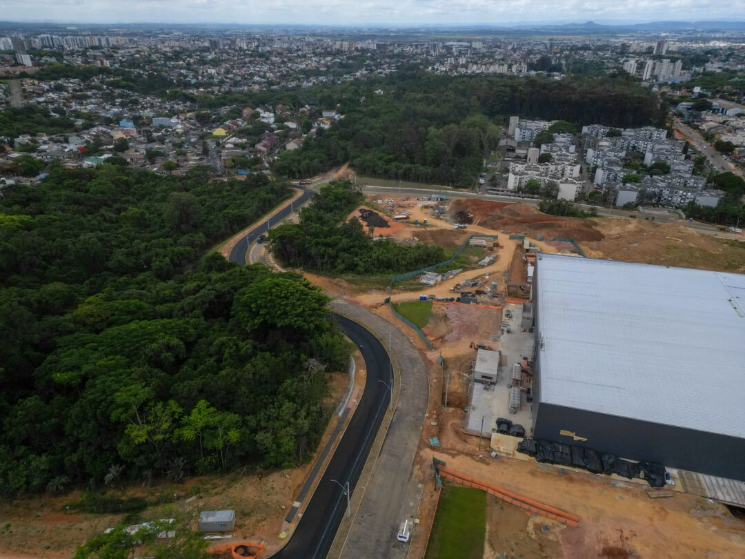 Continuação de obras do Zaffari em área de mata atlântica causa protesto de moradores e intervenção do MP