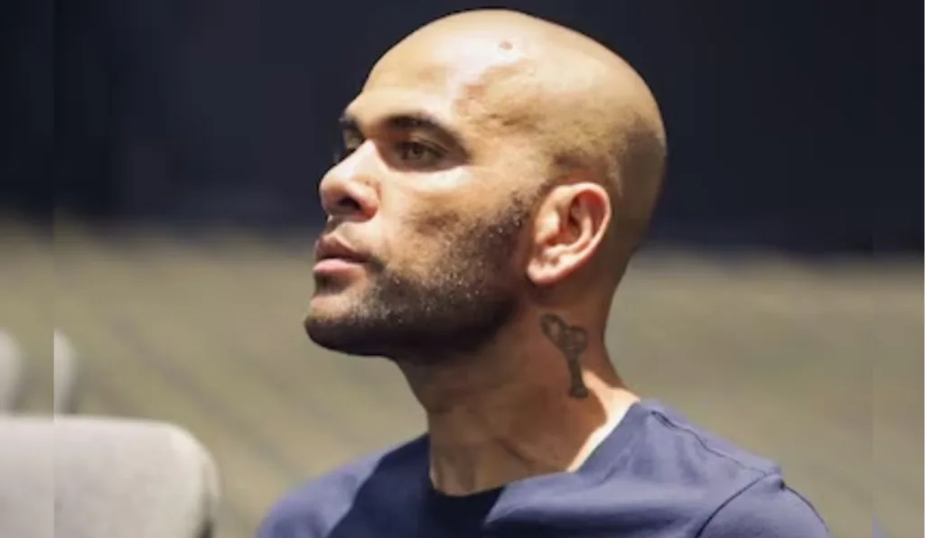 Daniel Alves será julgado novamente por estupro após recurso do Ministério Público da Espanha