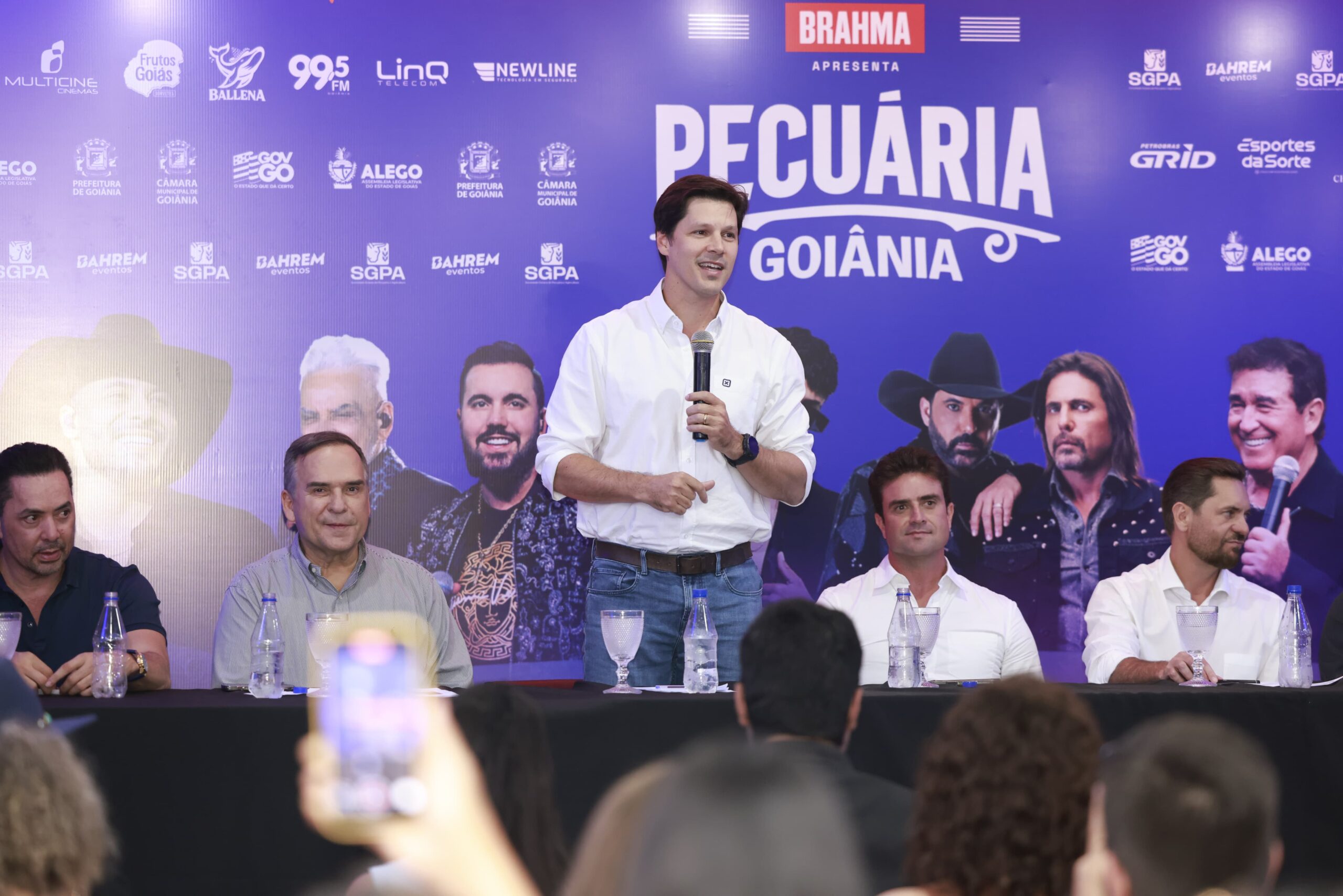 Pecuária terá entrada gratuita, segurança reforçada e shows nacionais