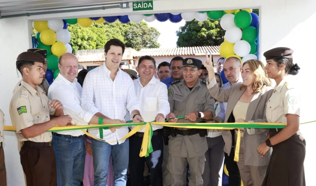 Daniel Vilela entrega três escolas reformadas em Planaltina de Goiás com investimento de R$ 9 milhões