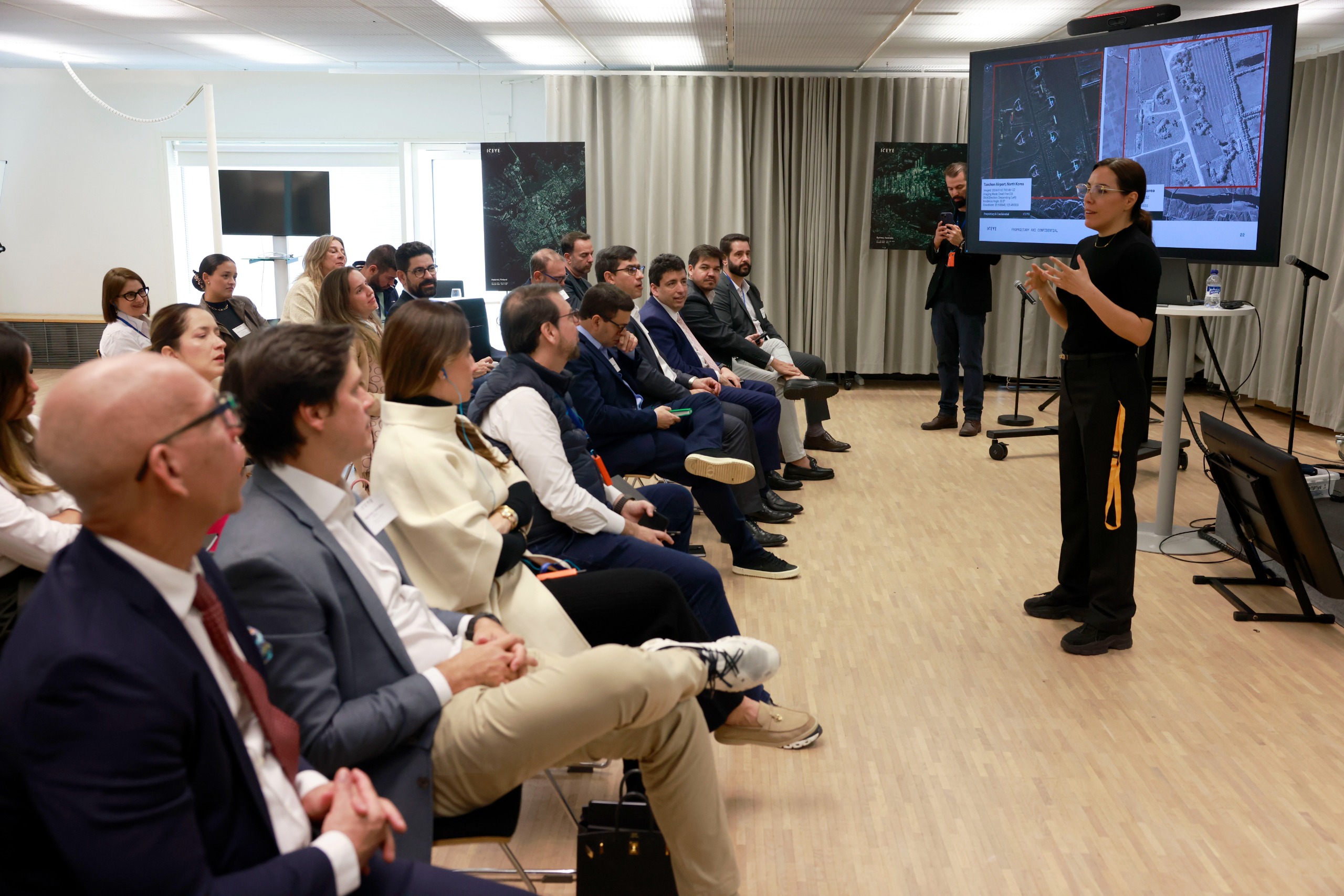 Governo de Goiás conhece startup finlandesa que usa satélites para causas ambientais