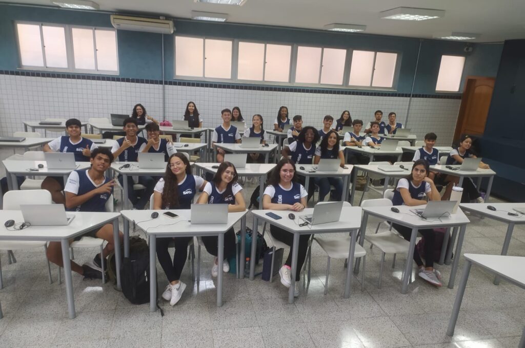 Sesc Cidadania lança projeto piloto de ensino médio integral com foco em vestibulares