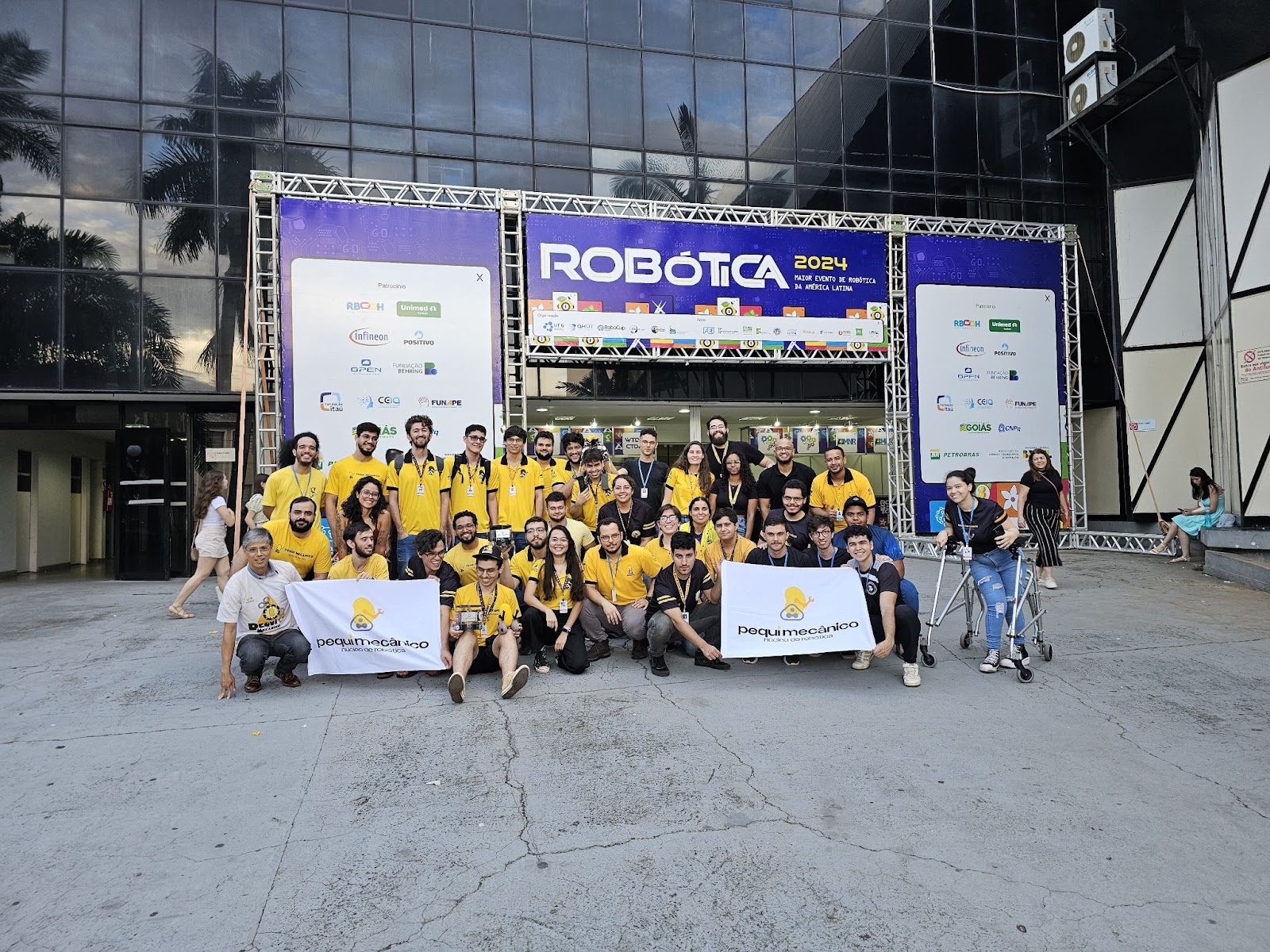 Estudantes da UFG representarão Goiás na RoboCup 2025, o maior campeonato de robótica do mundo