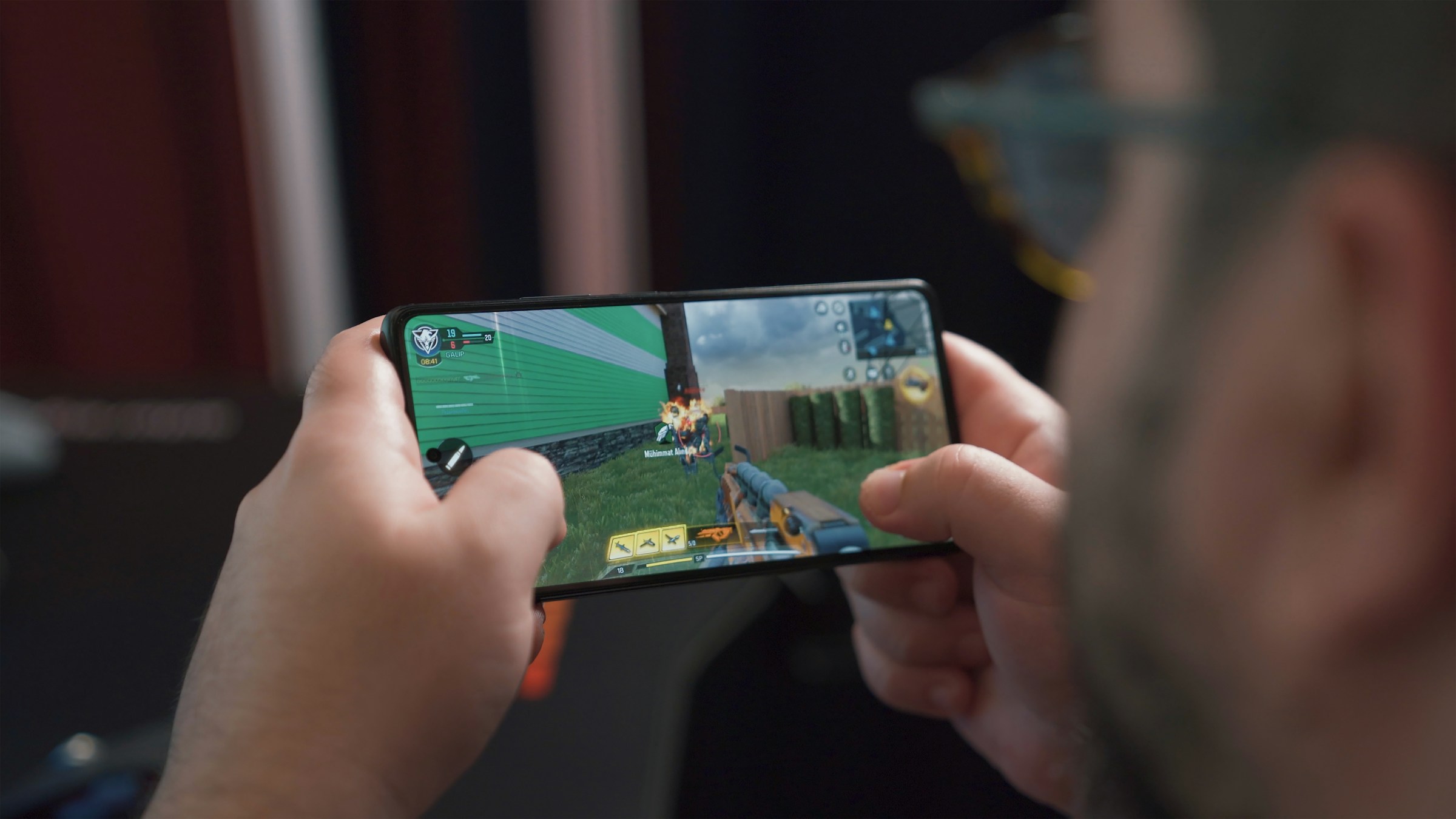 Os gamers de celular não têm um dia de paz