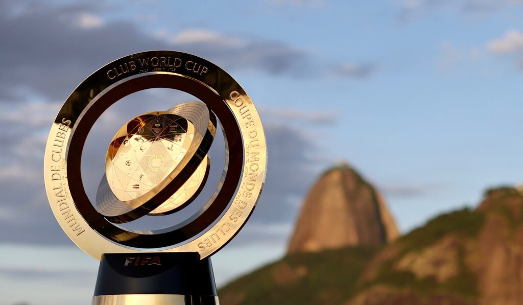 Flamengo vence o Espérance na estreia do mundial e é líder do seu grupo