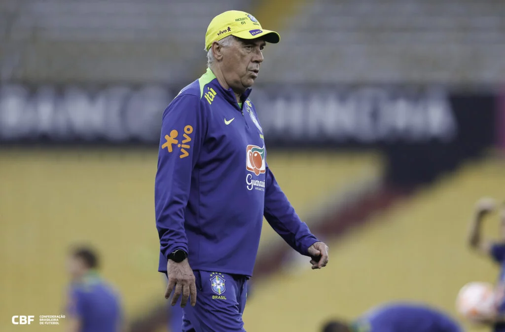 Brasil enfrenta Equador na estreia do italiano Carlo Ancelotti