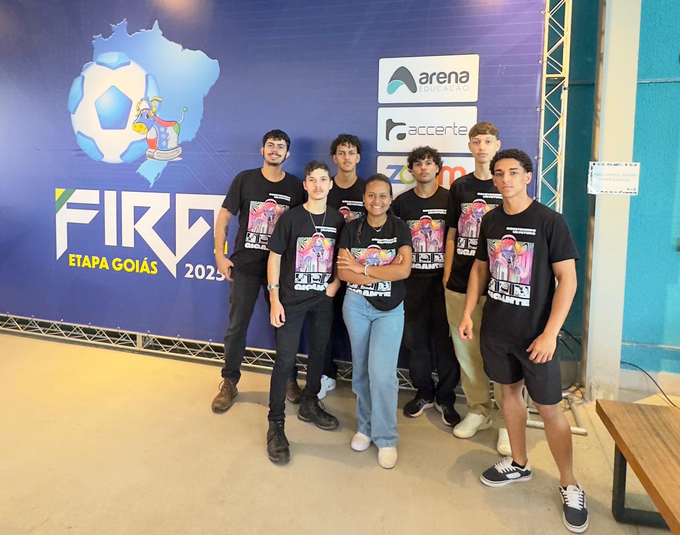Estudantes de Aparecida de Goiânia avançam para etapa nacional de robótica