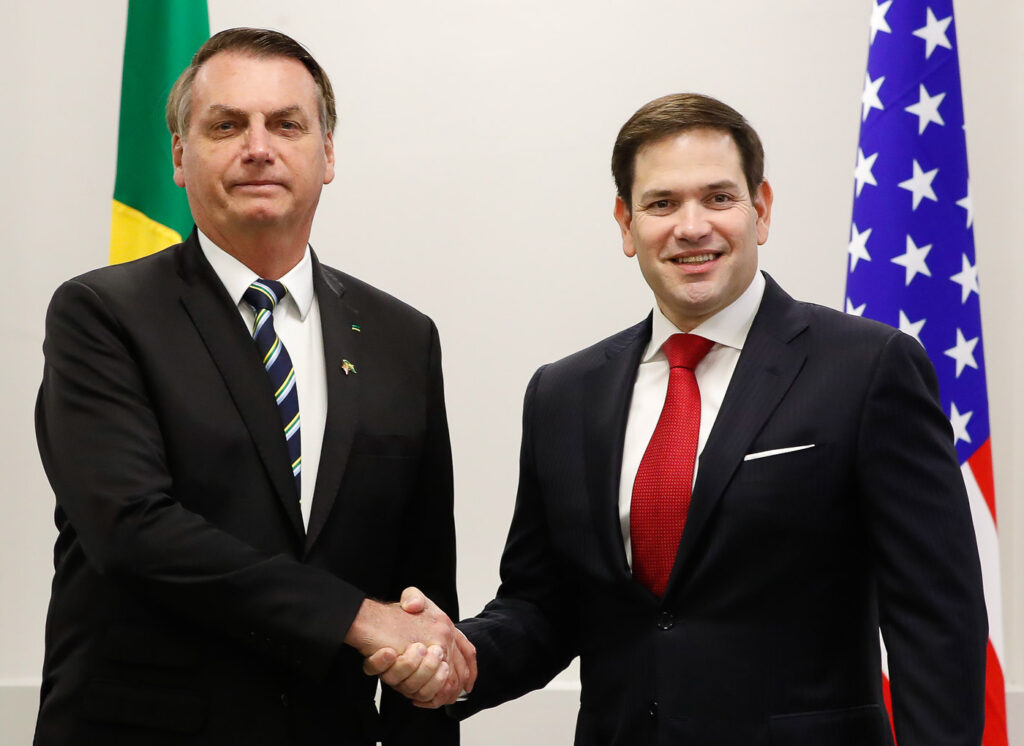 Rubio ataca Moraes e revoga vistos de ministros do STF