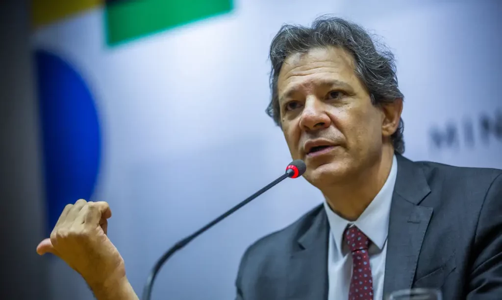 Haddad: bets lucram fortunas, mas mandam dinheiro para o exterior