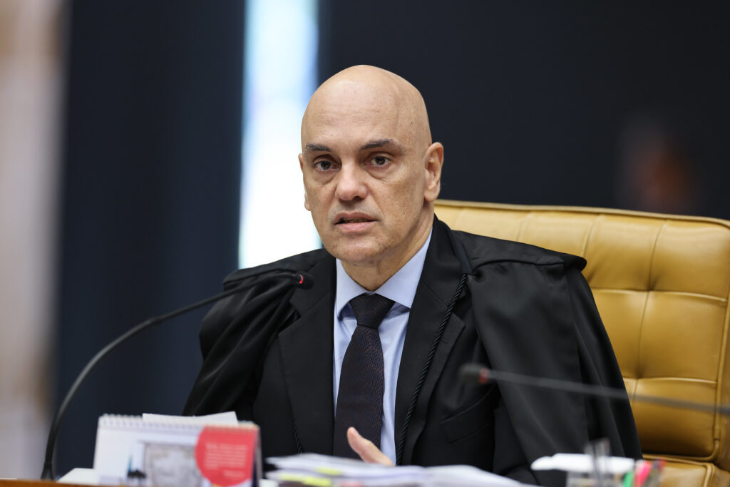 STF suspende mudanças no IOF e tenta mediar impasse entre governo e Congresso