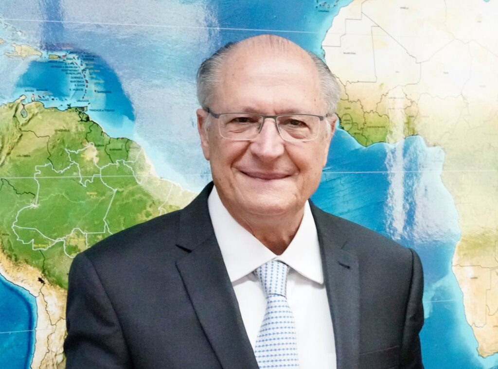 Governo endurece penas para crimes em escolas e contra vulneráveis