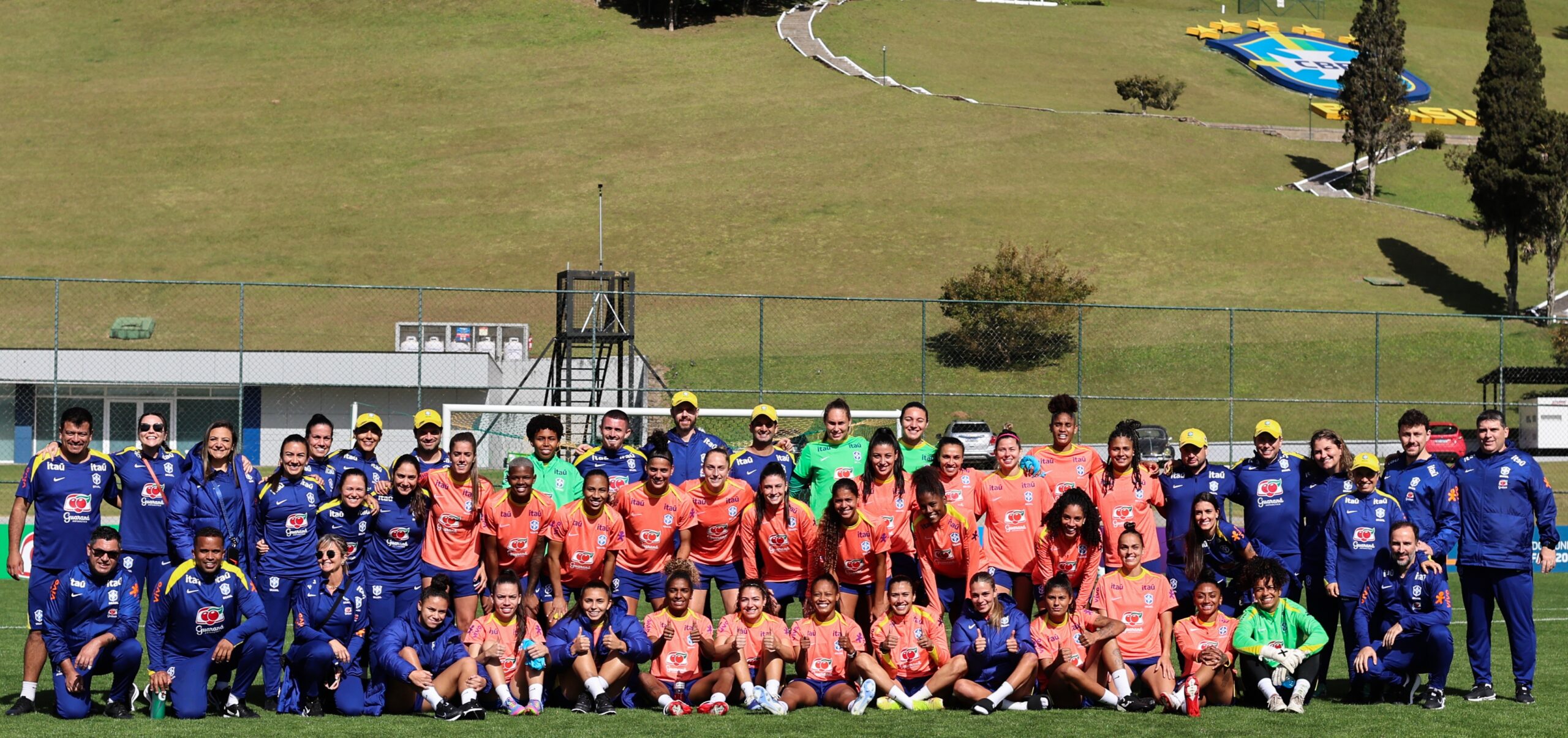Seleção embarca para a disputa da Copa América Feminina