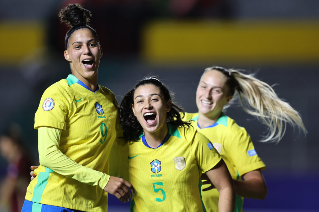 Brasil estreia com vitória contra a Venezuela na Copa América Feminina