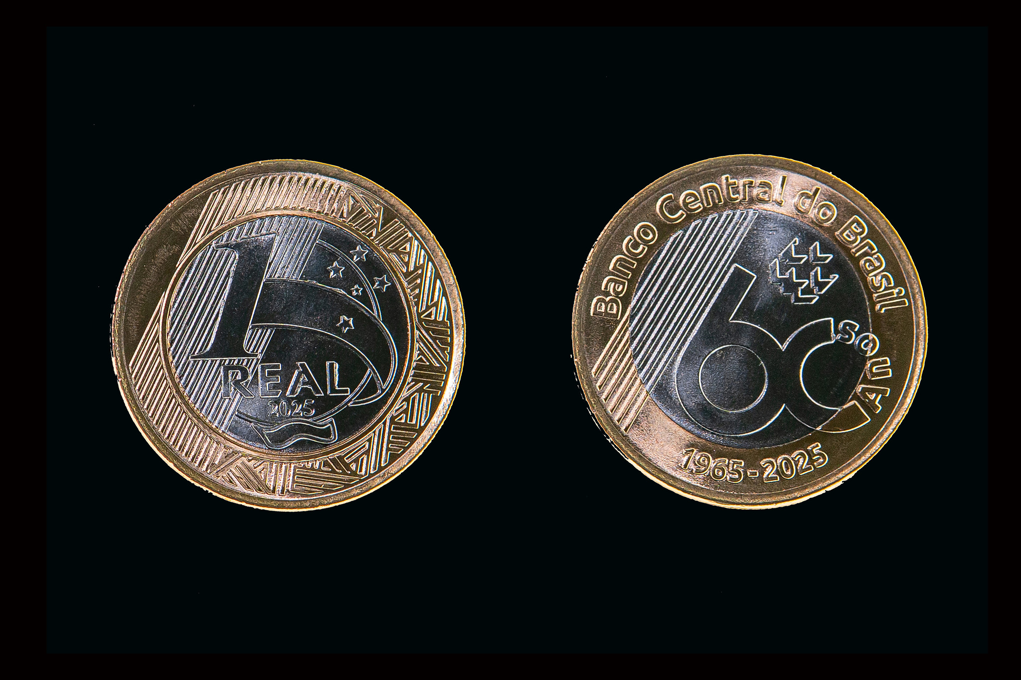 BC lança moeda especial de R$1 em comemoração aos seus 60 anos
