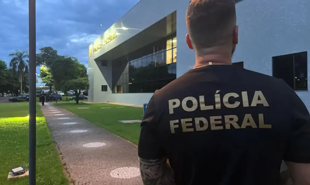 PF investiga quadrilha que contrabandeava de imigrantes