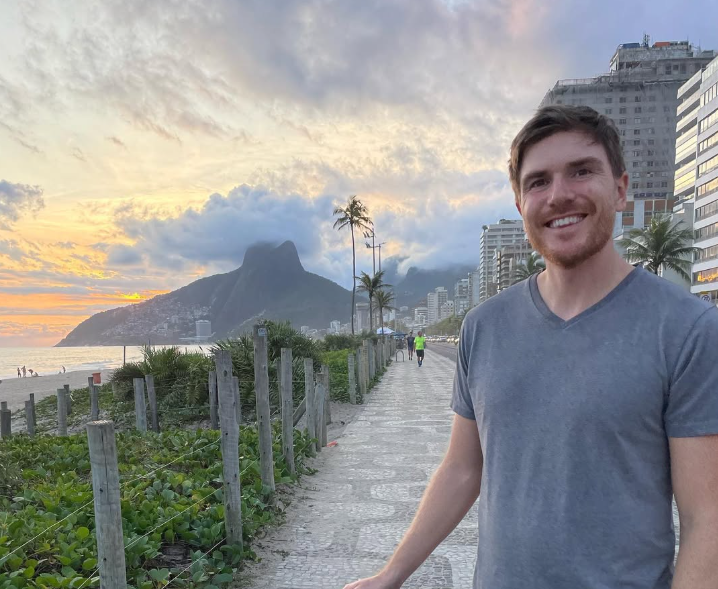 Após acidente no Brasil, jornalista do Washington Post se surpreende com o SUS