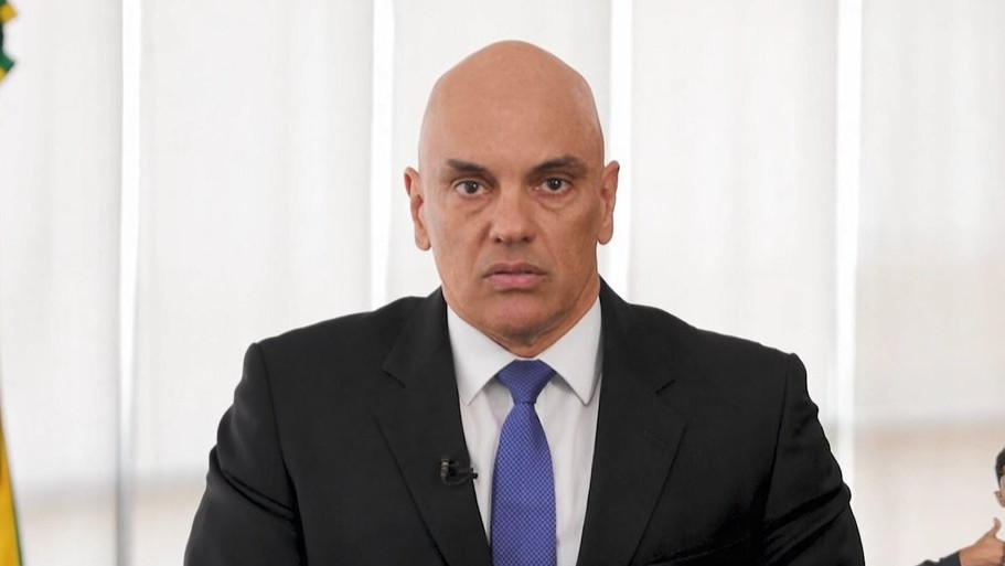 STF adverte Bolsonaro por descumprir medidas