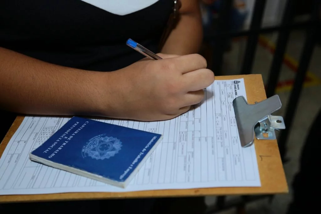 SIME de Aparecida divulga mais de 500 vagas de emprego nesta semana