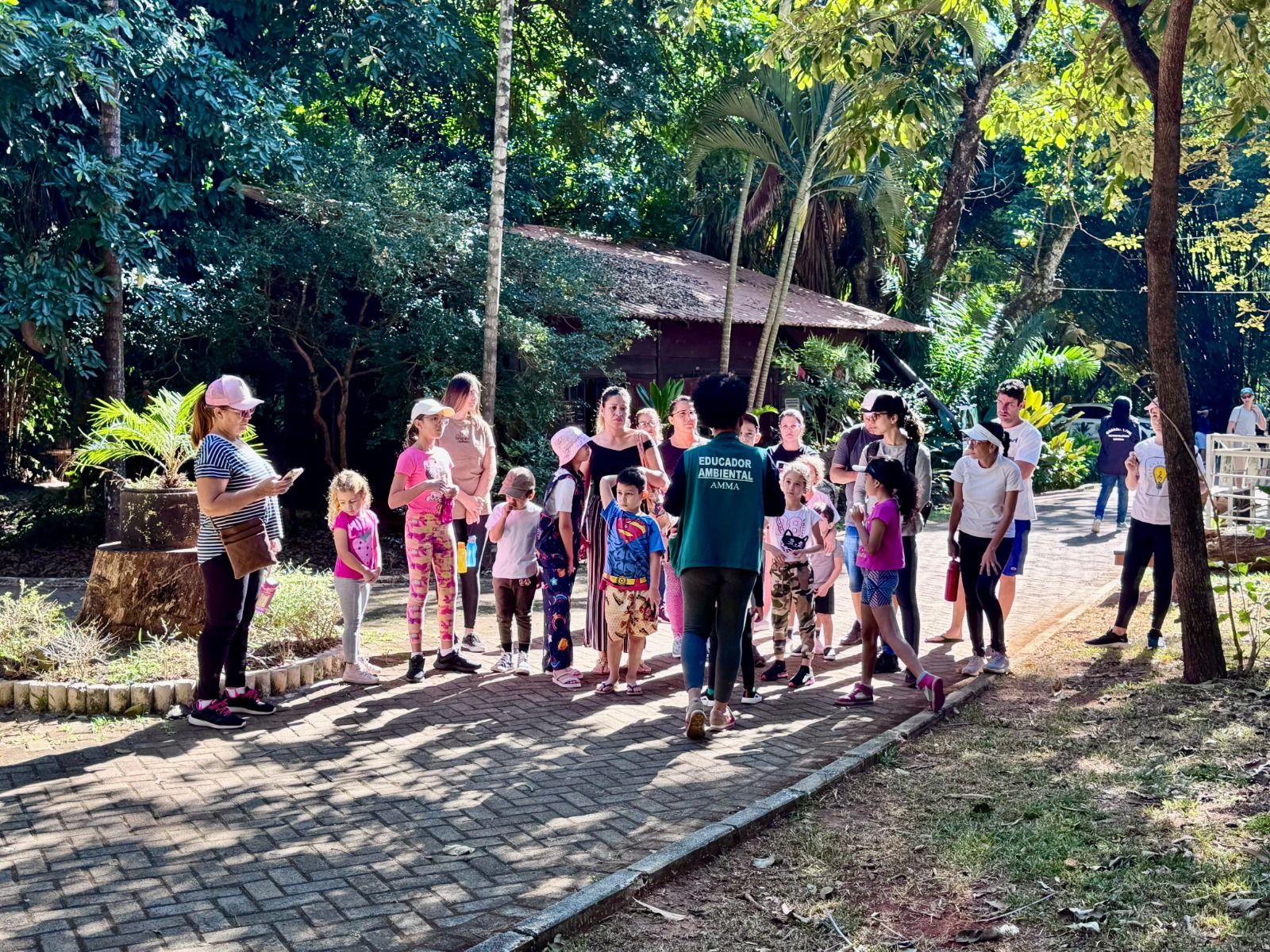 Colônia de férias da Amma ensina crianças a cuidar do meio ambiente