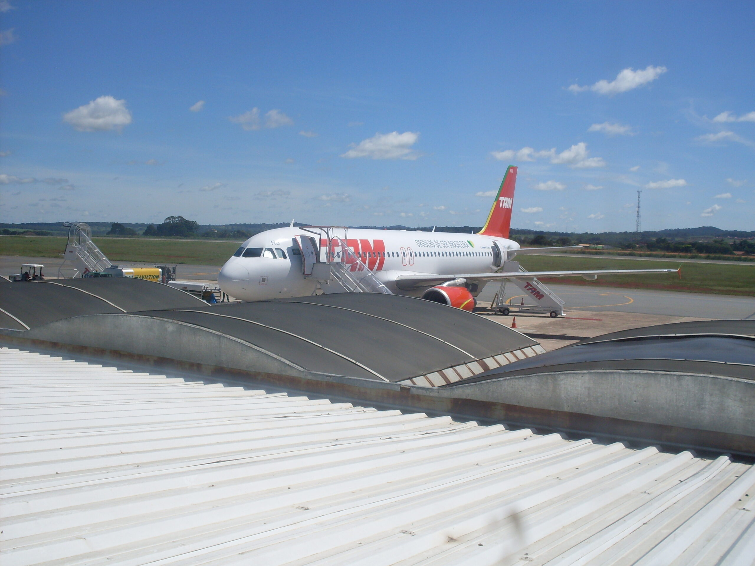 Você se lembra de como era o antigo terminal do Aeroporto Santa Genoveva?
