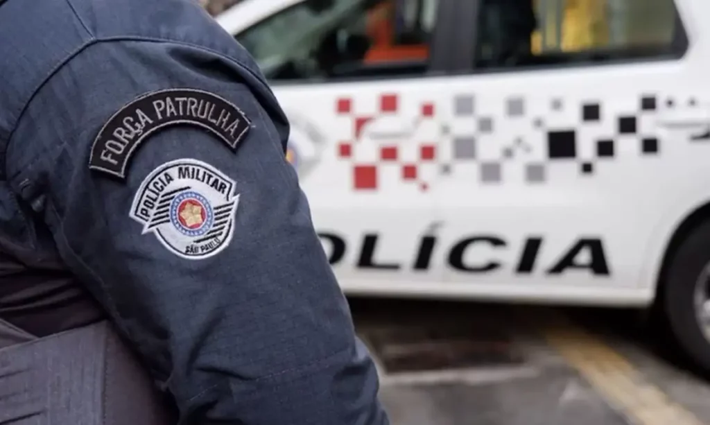 Policial Militar de SP mata mecânico na frente da família