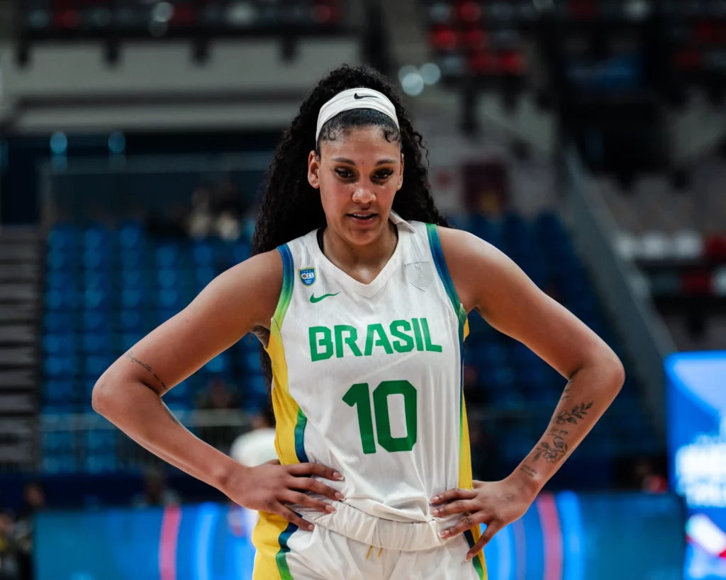 Brasil vence Canadá e mantem invencibilidade na AmeriCupW