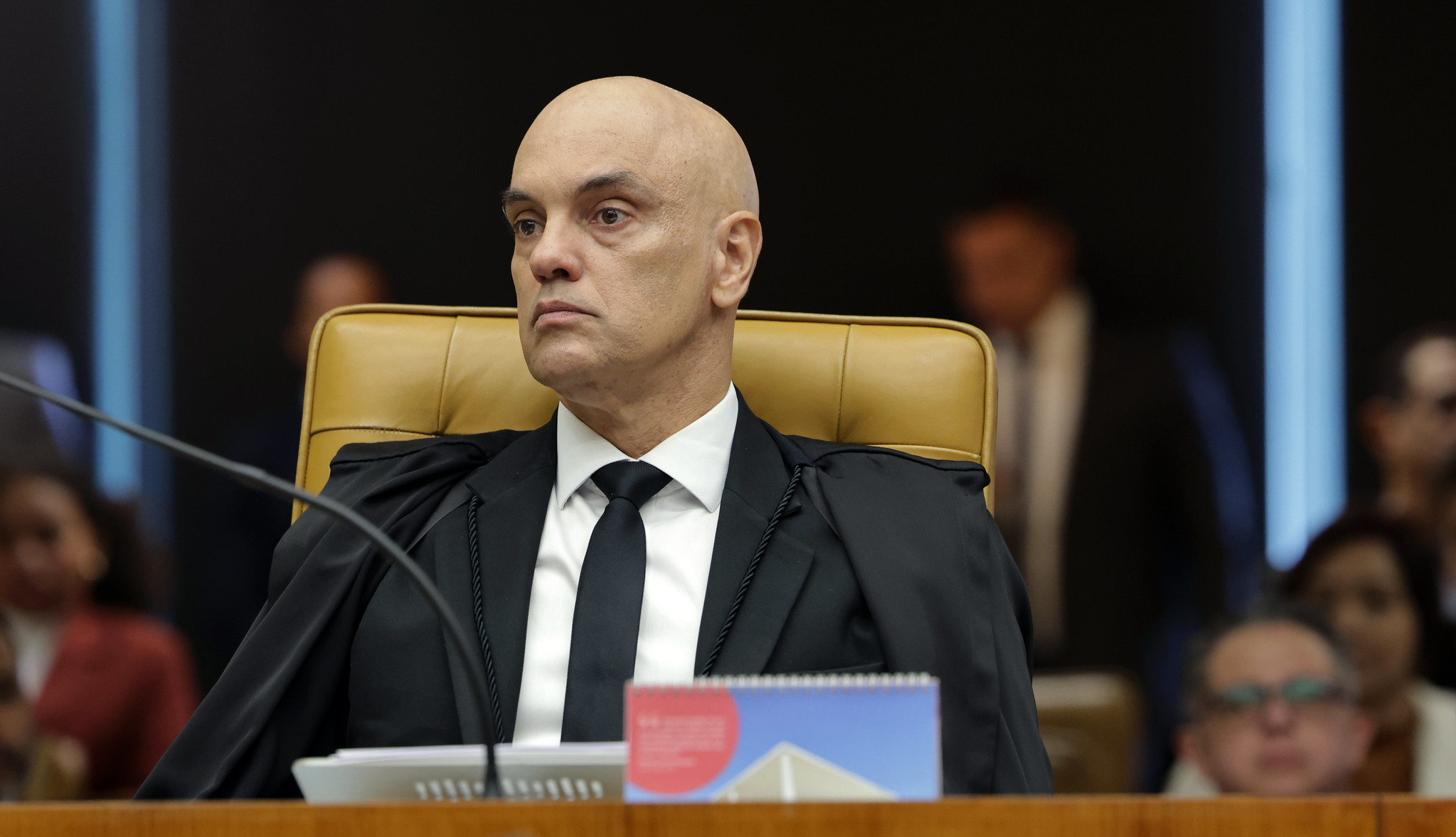 Moraes compara Eduardo Bolsonaro a golpistas de 8/1