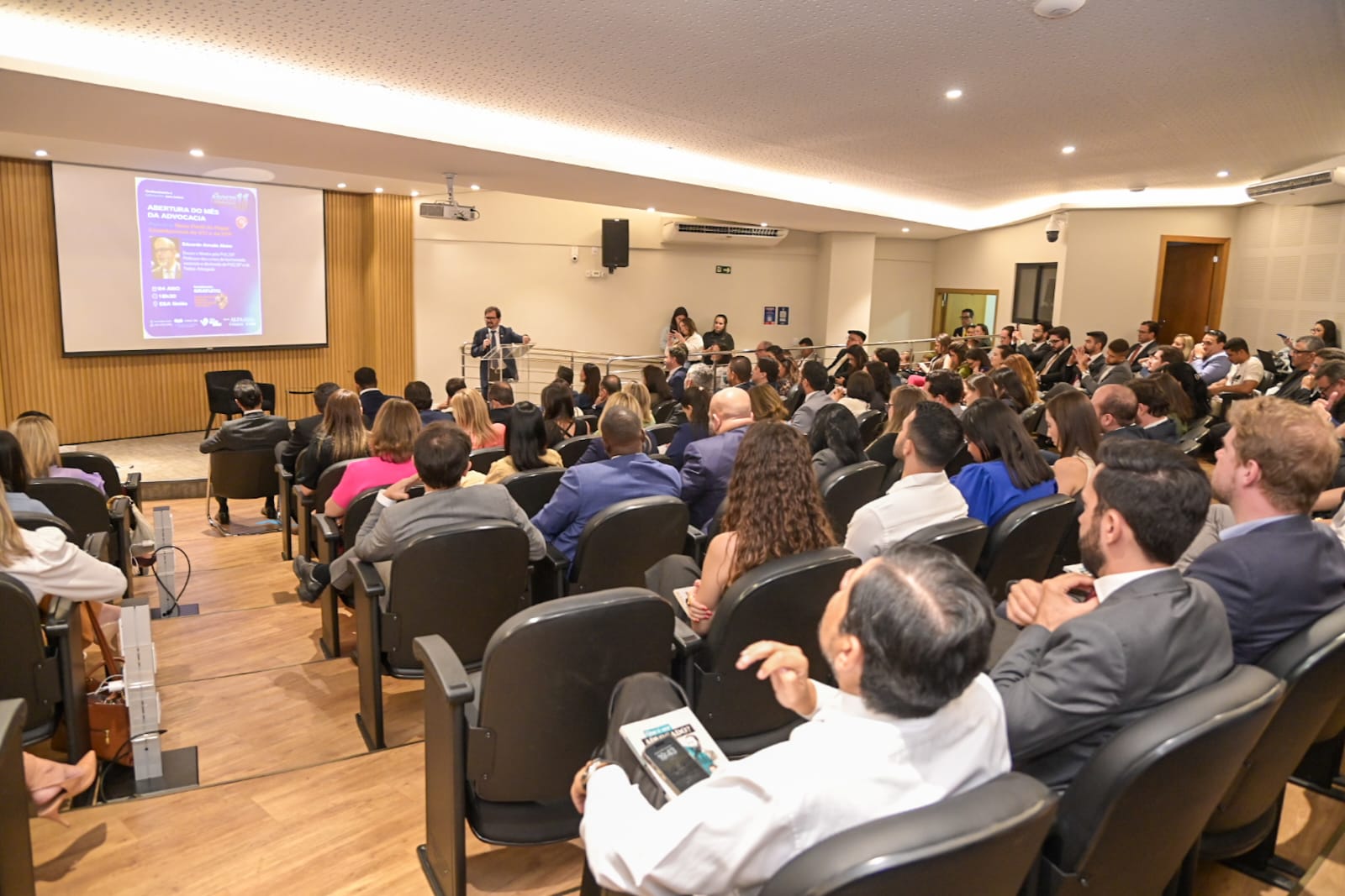 ESA-GO inicia Mês da Advocacia com mais de 180 cursos e debate sobre papel das Cortes Superiores