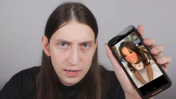 Youtuber contrata seguranças após expor exploração infantil