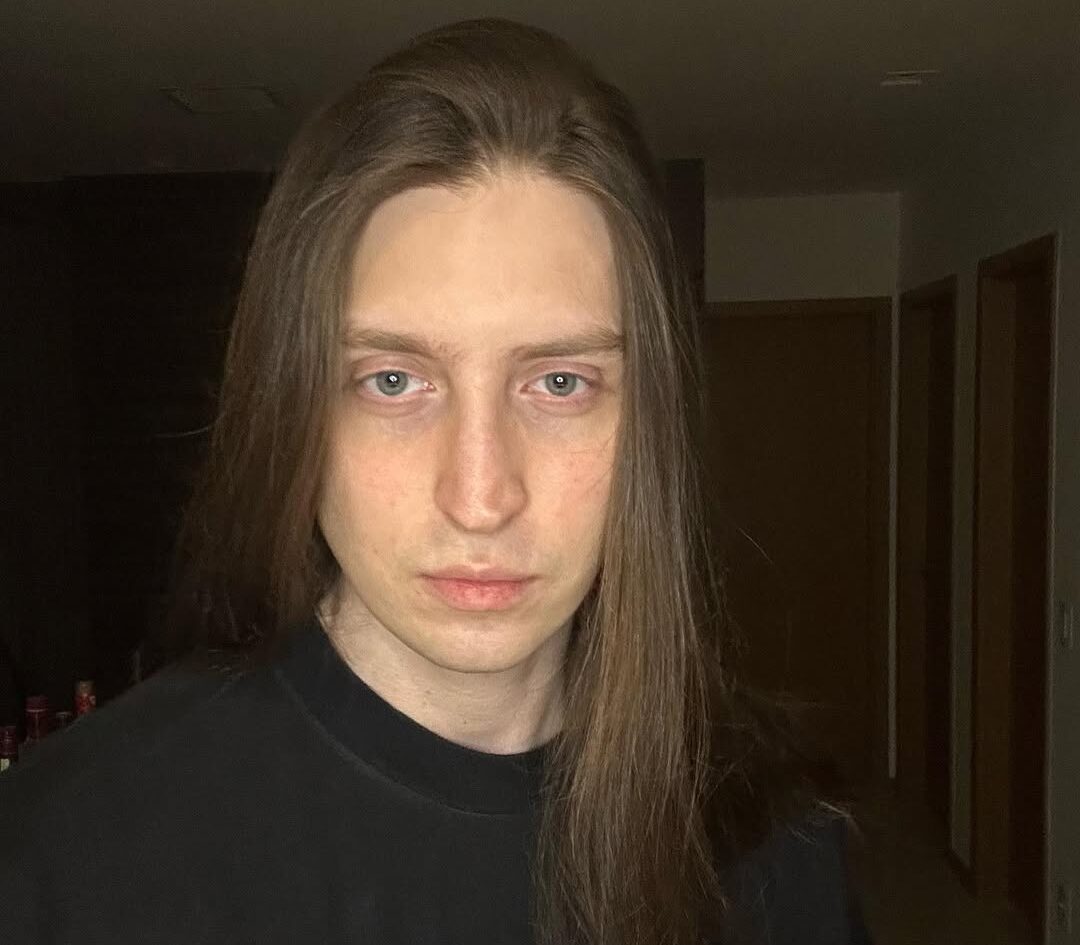 TJ-SP determina que Google identifique autor de ameaças contra o youtuber Felca