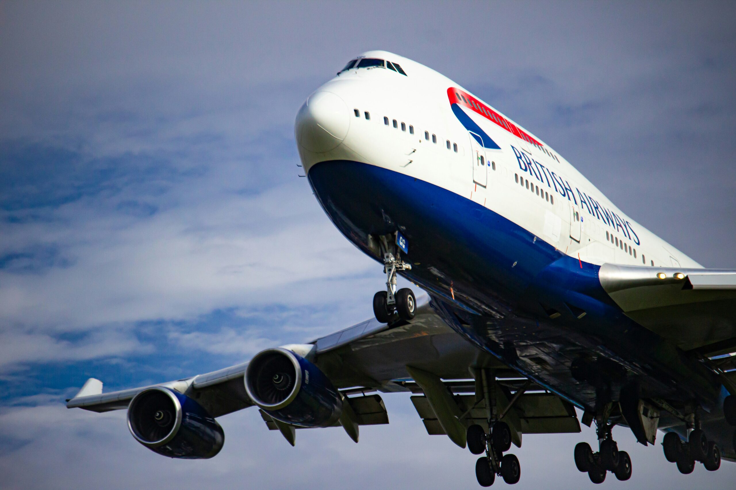 Voo British Airways 9: a noite em que uma nuvem de cinzas vulcânicas parou 4 motores