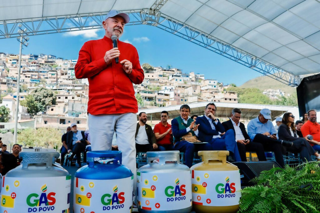 Lula pede mobilização popular contra anistia a golpistas