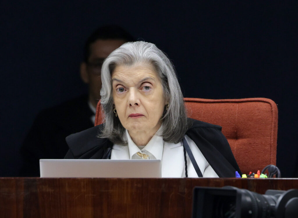 Julgamento do golpe: Cármen Lúcia vota nesta quinta-feira