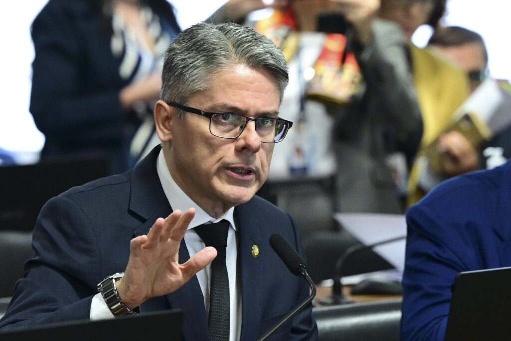 CCJ do Senado rejeita por unanimidade a PEC da Blindagem