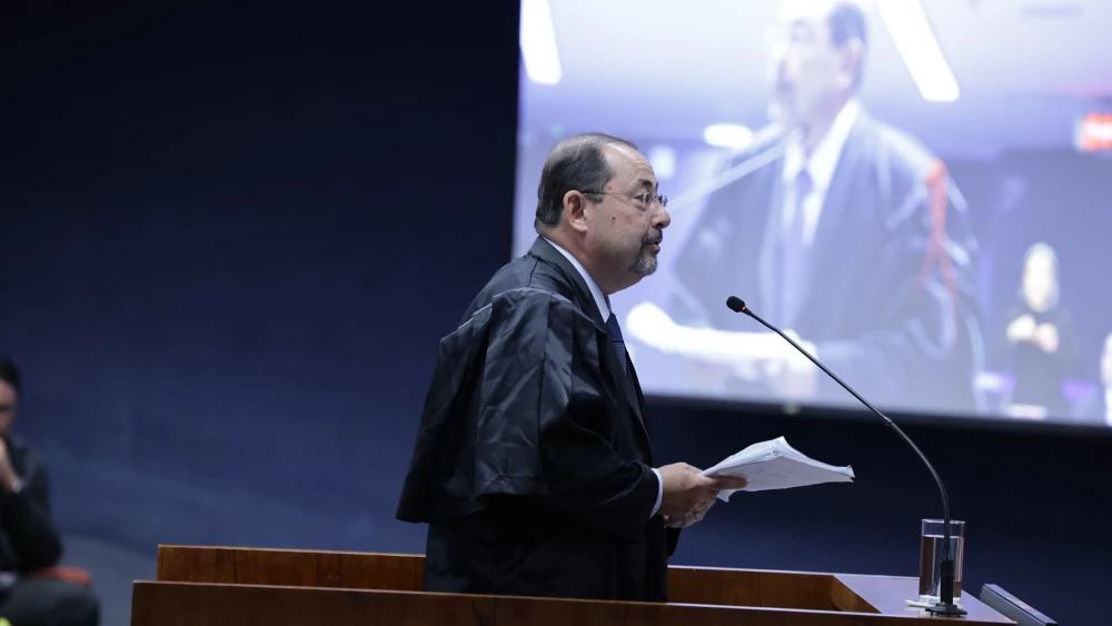 Defesa de Bolsonaro alega que não há provas ligando ex-presidente ao 8 de janeiro