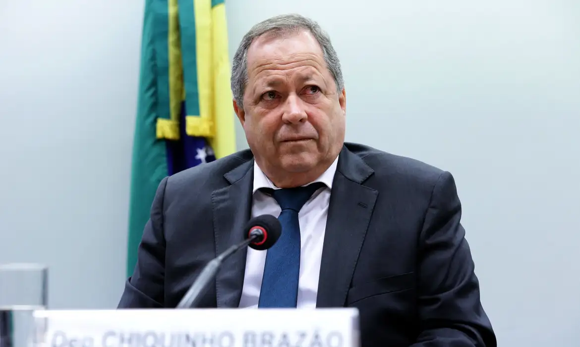 Dino mantém cassação de Chiquinho Brazão por faltas