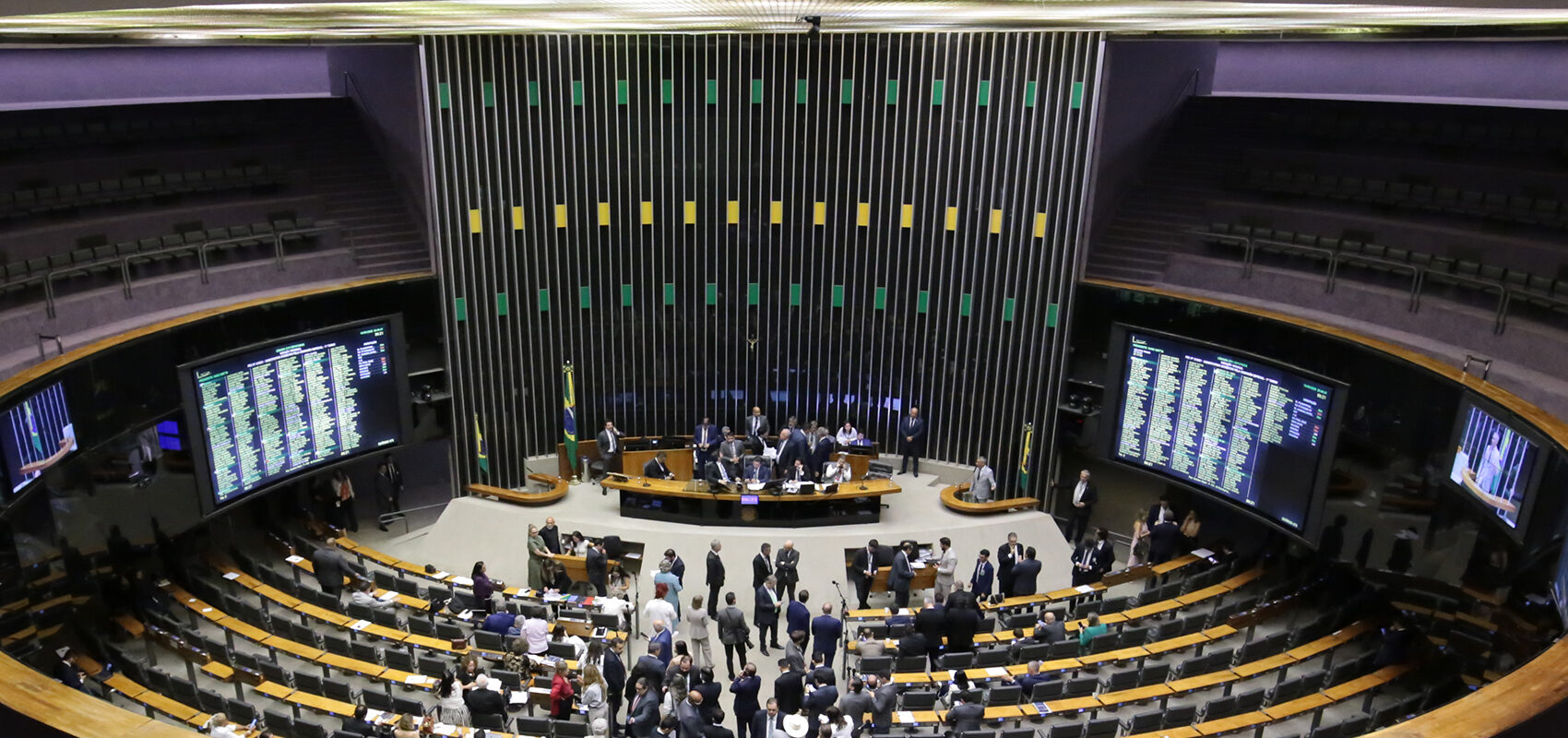 Goiás na PEC da Blindagem: maioria vota a favor do voto secreto em processos