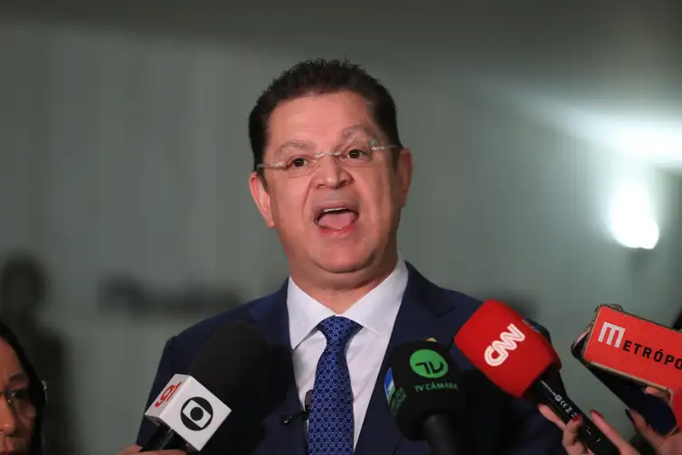 Ala Bolsonarista pauta PEC da Blindagem para dificultar processos a deputados