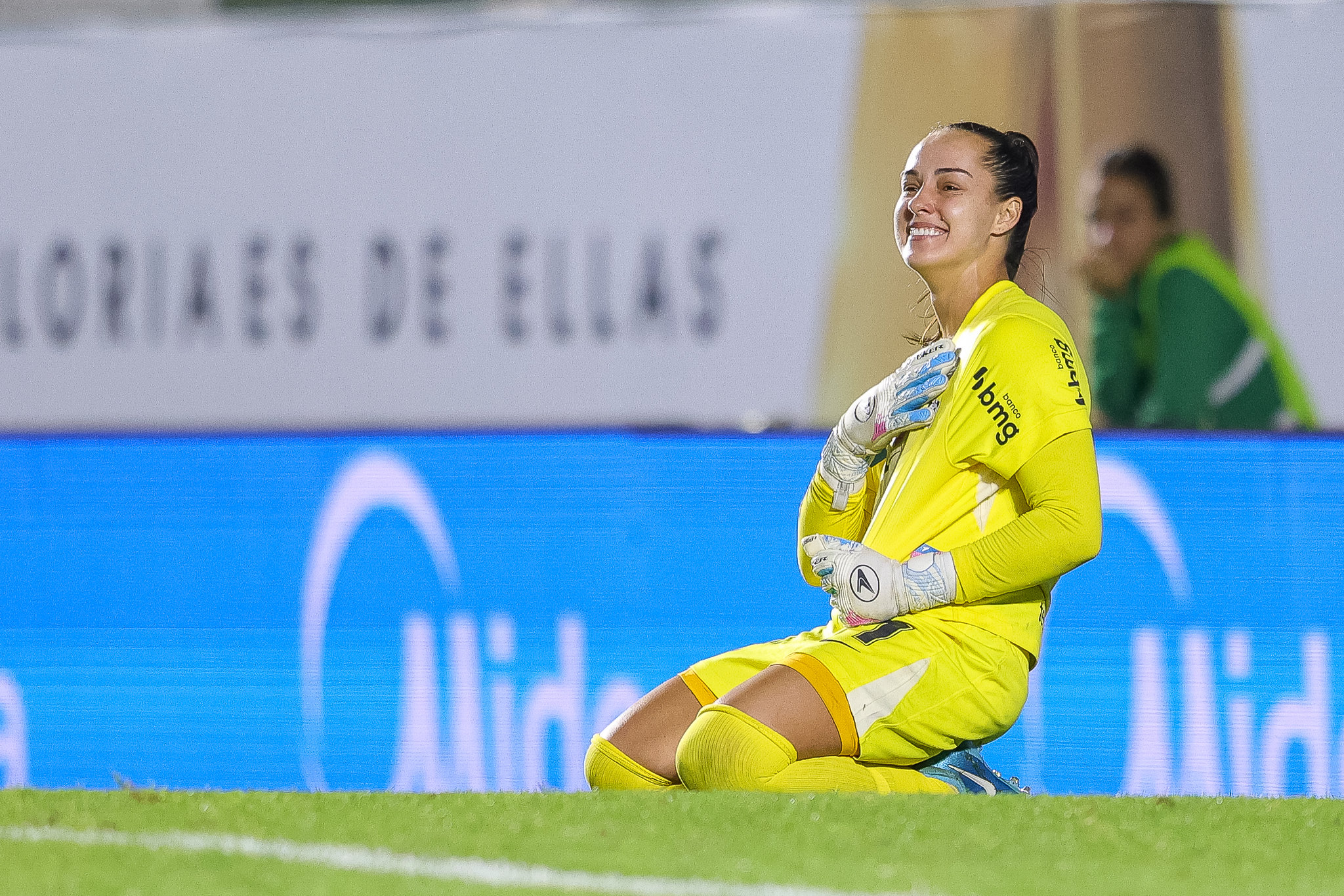 Nicole brilha, e Corinthians vai à final da Libertadores Feminina
