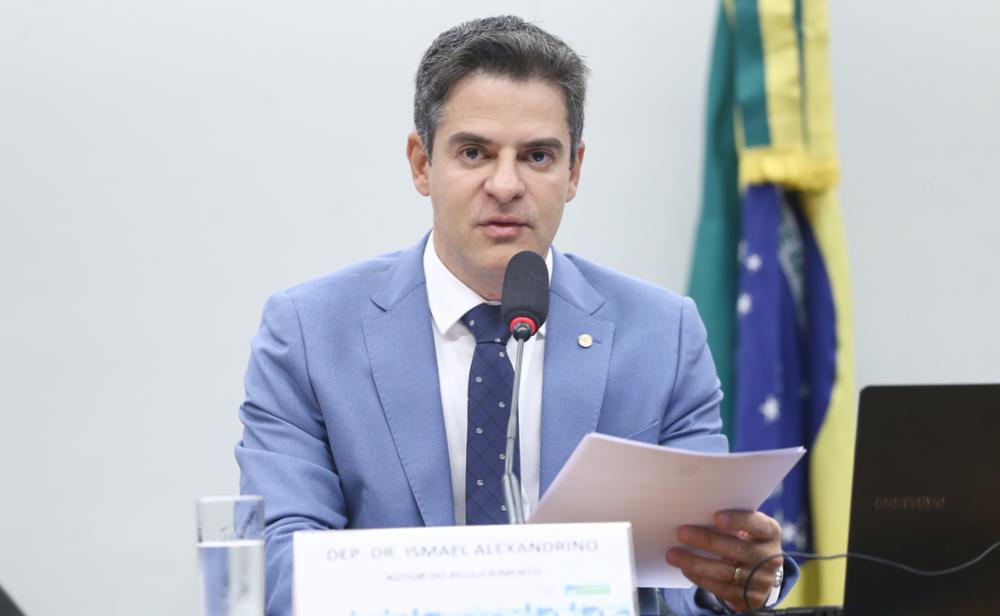 Projeto de lei propõe incentivo fiscal a clubes com escolinhas gratuitas