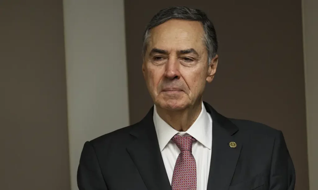 Os nomes cotados para a vaga de Luiz Roberto Barroso no STF