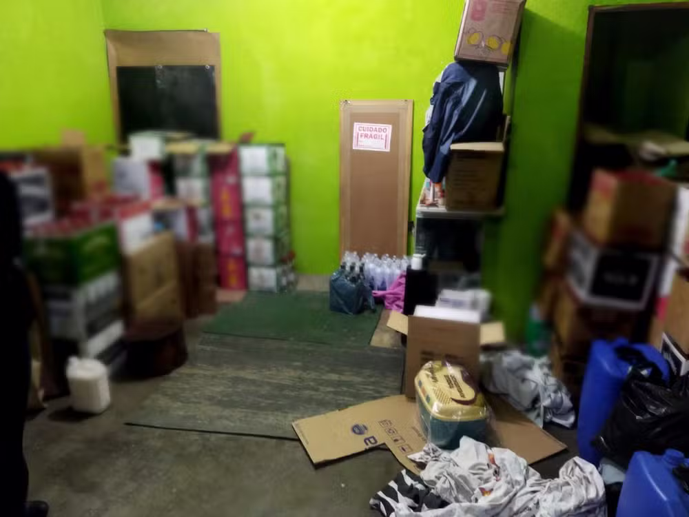 Polícia encontra fábrica de bebidas com metanol