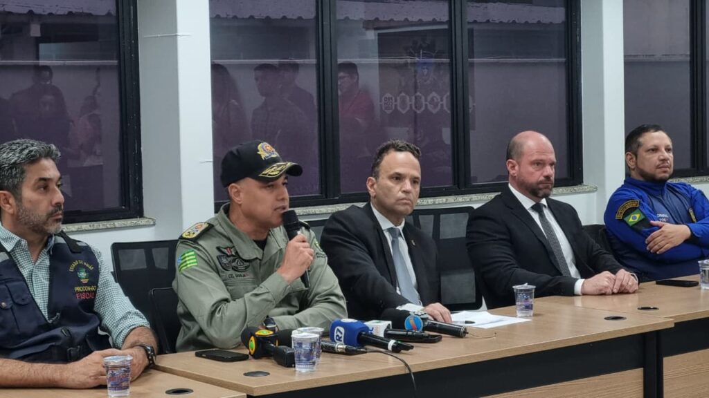 Polícias prendem 32 pessoas em Goiás após foguetório ligado ao Comando Vermelho