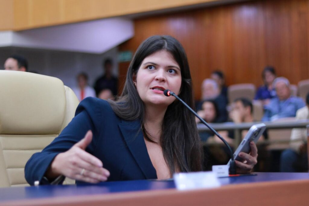 MP dá 10 dias para Prefeitura de Goiânia explicar fechamento de Cmeis e terceirização