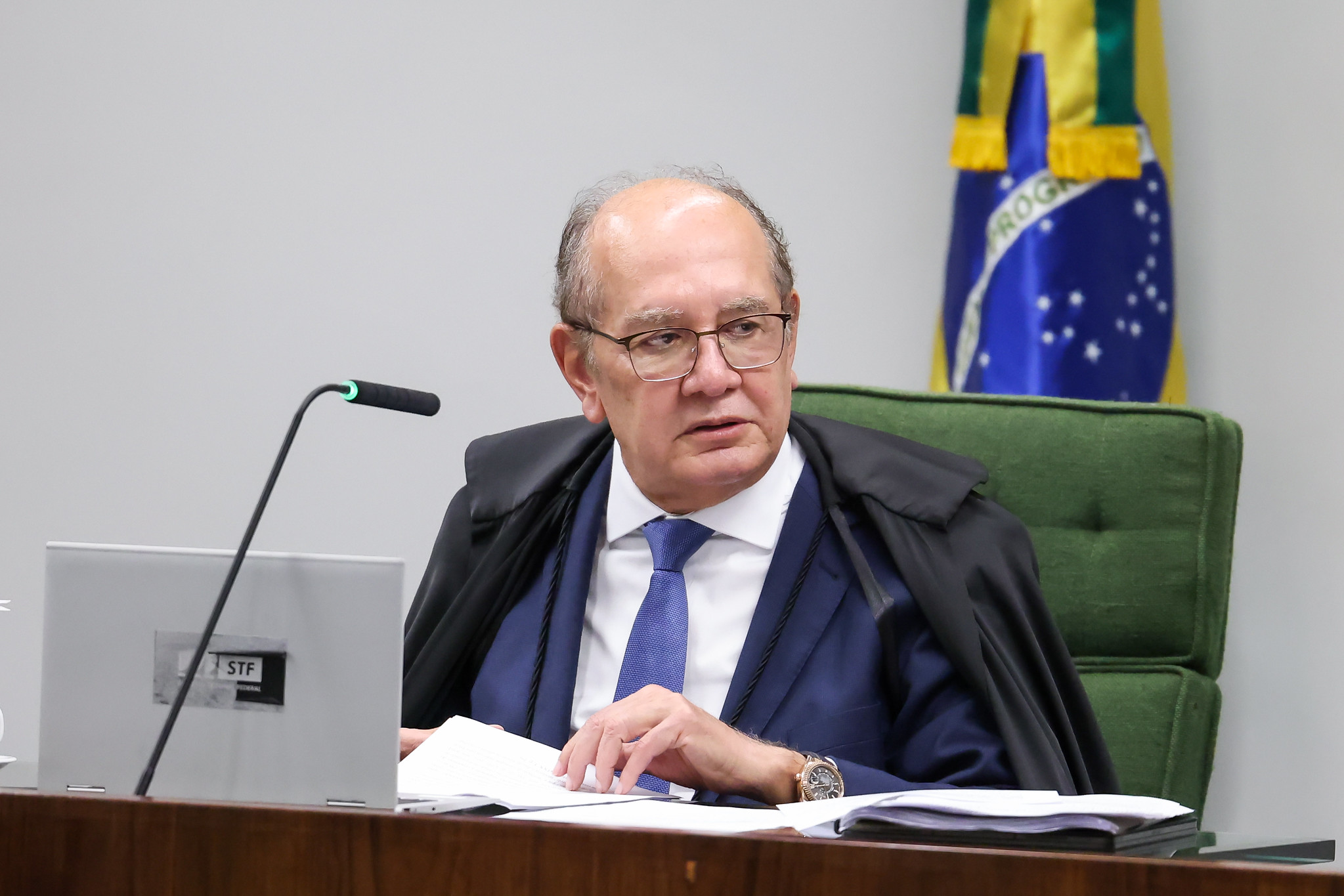 Ministro suspende decisão que limitava impeachment no STF