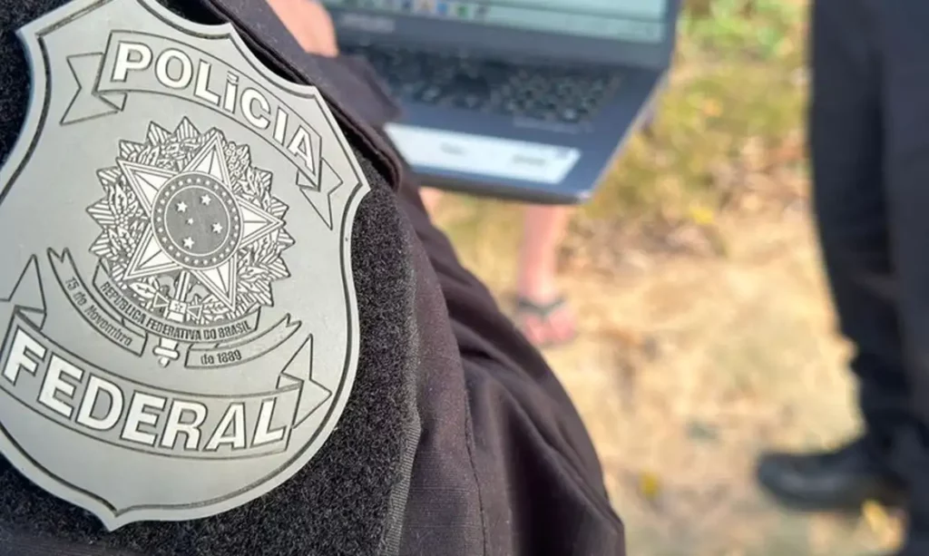 Operações da PF combatem pornografia e apologia nazista