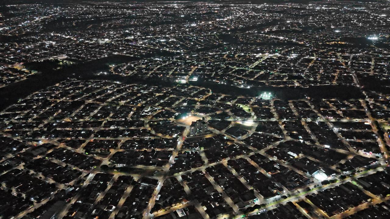 Aparecida conclui troca de 100% da iluminação pública por LED