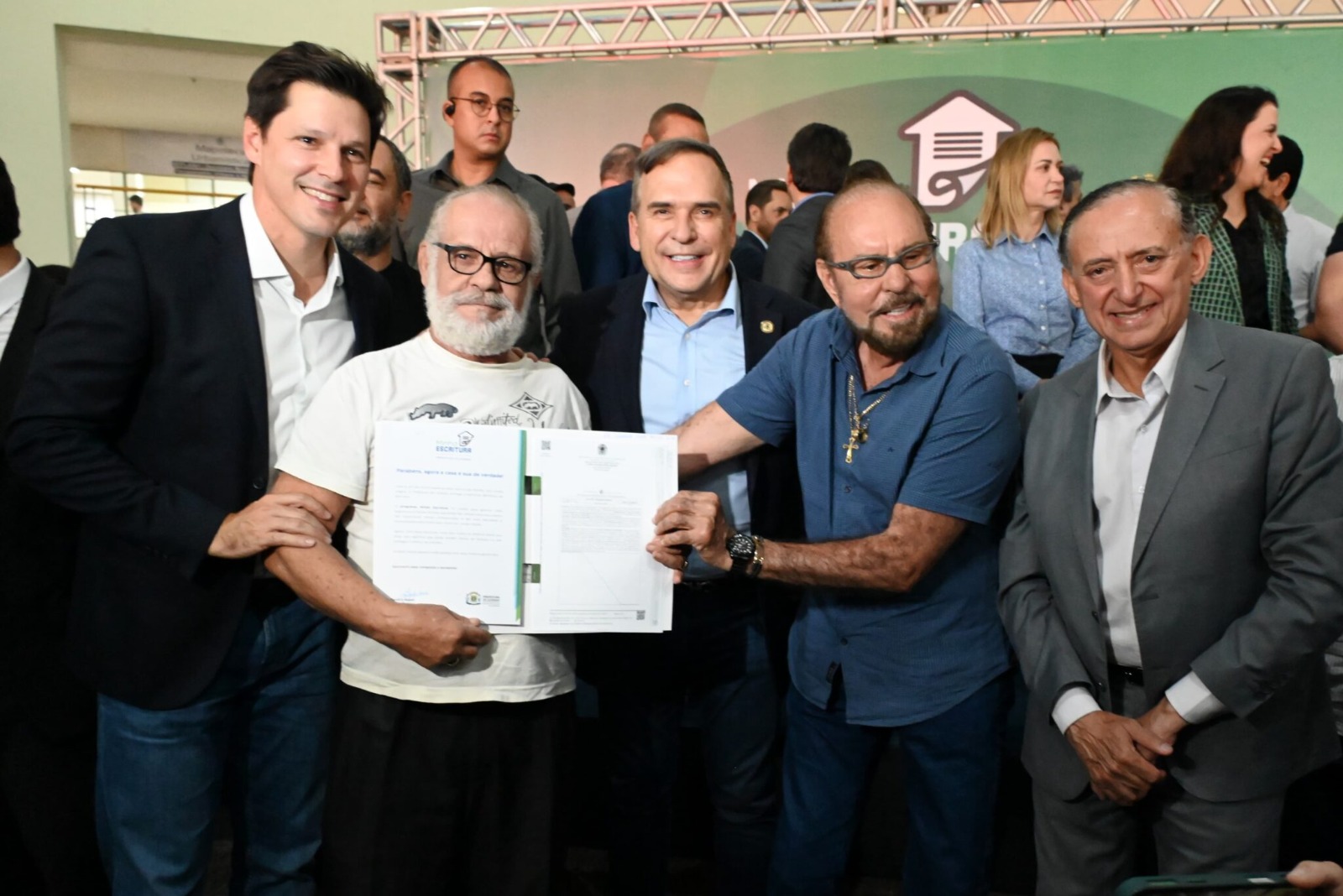 Regularização fundiária alcança 5 mil imóveis em diferentes regiões de Goiânia