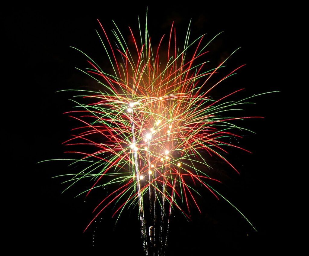 Além das 7 ondas: simpatias que prometem atrair prosperidade e sorte