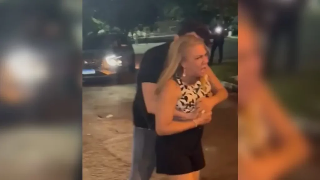 Empresa da dupla deve indenizar fã agredida